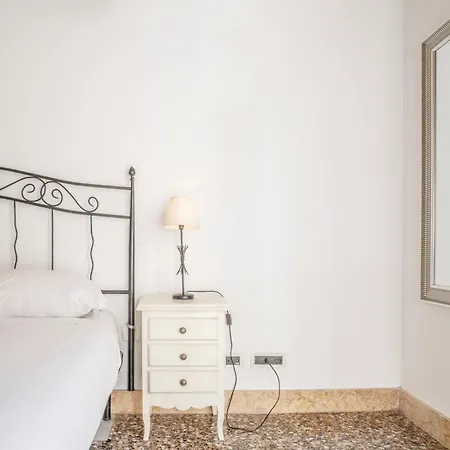 Apartment San Lorenzo 2 - Affitti Brevi Italia *
