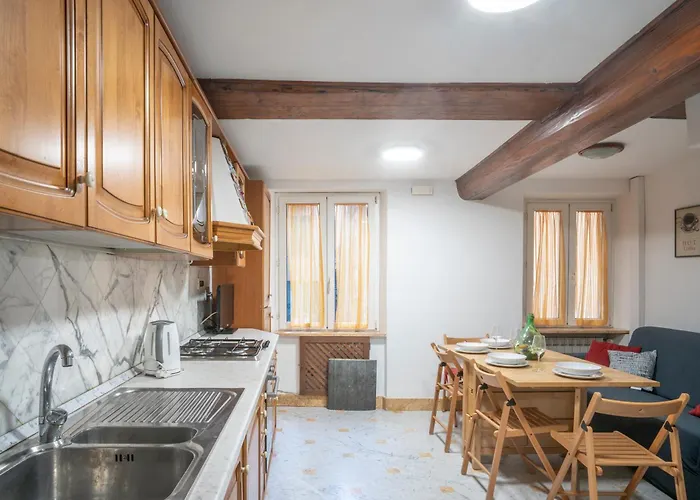 San Lorenzo 2 - Affitti Brevi Italia * ジェノヴァ